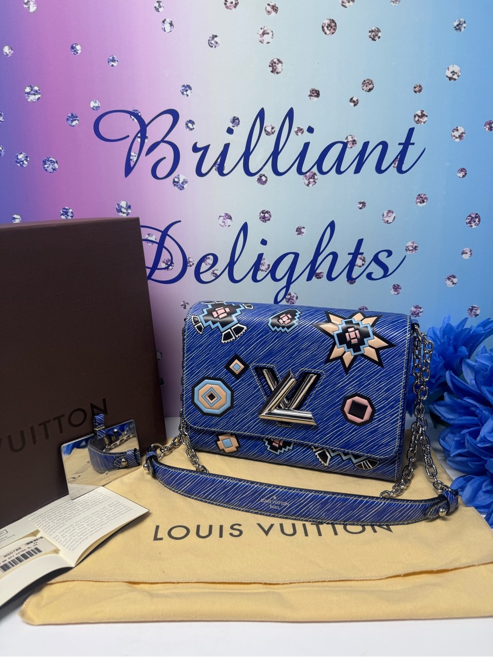 🦄NWT LV EPI ASTEQÚE TWIST BAG FULL INCLUSION